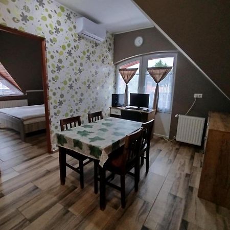 Fortuna Apartman ハイデゥソボスロー エクステリア 写真