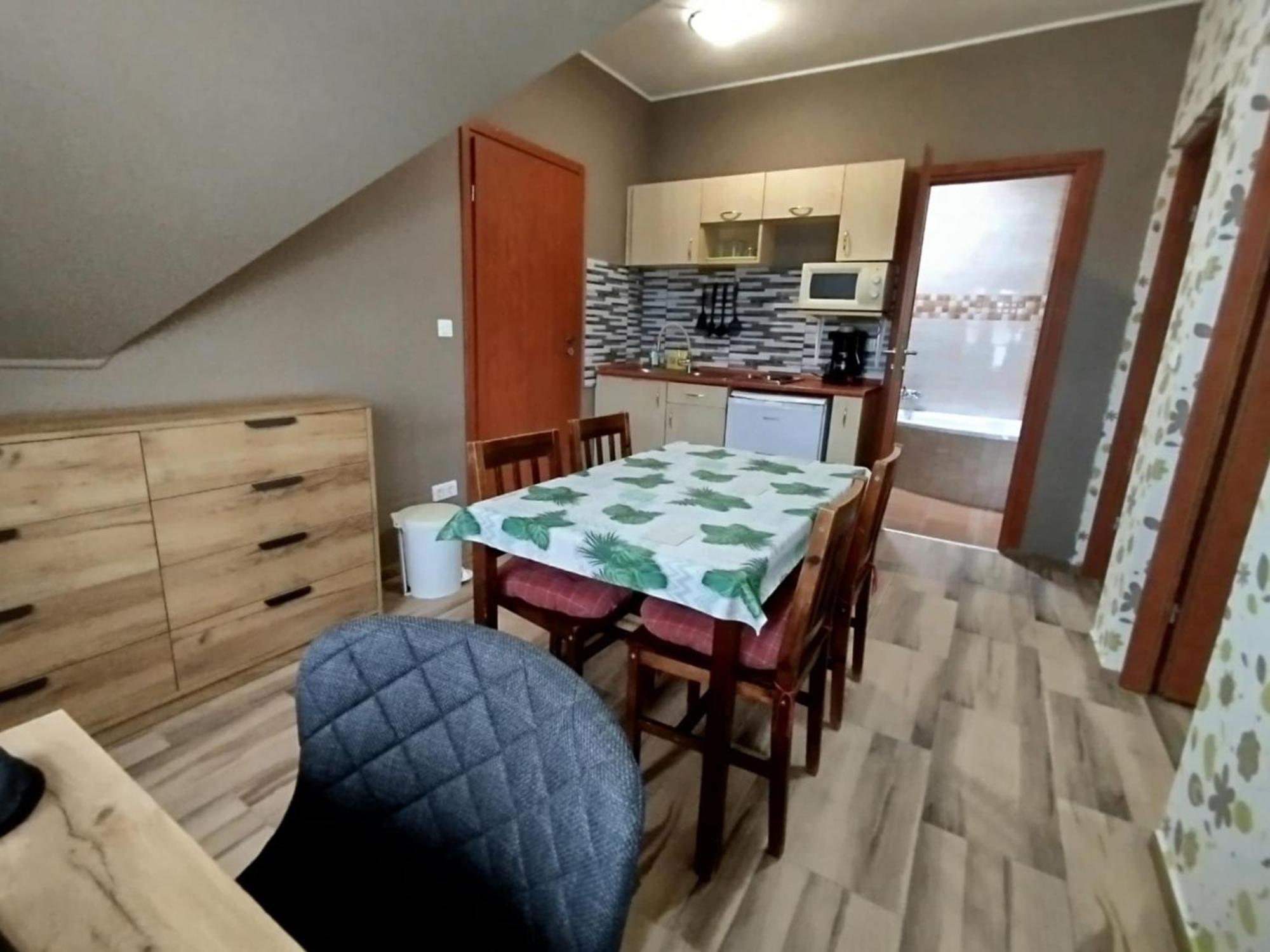 Fortuna Apartman ハイデゥソボスロー エクステリア 写真